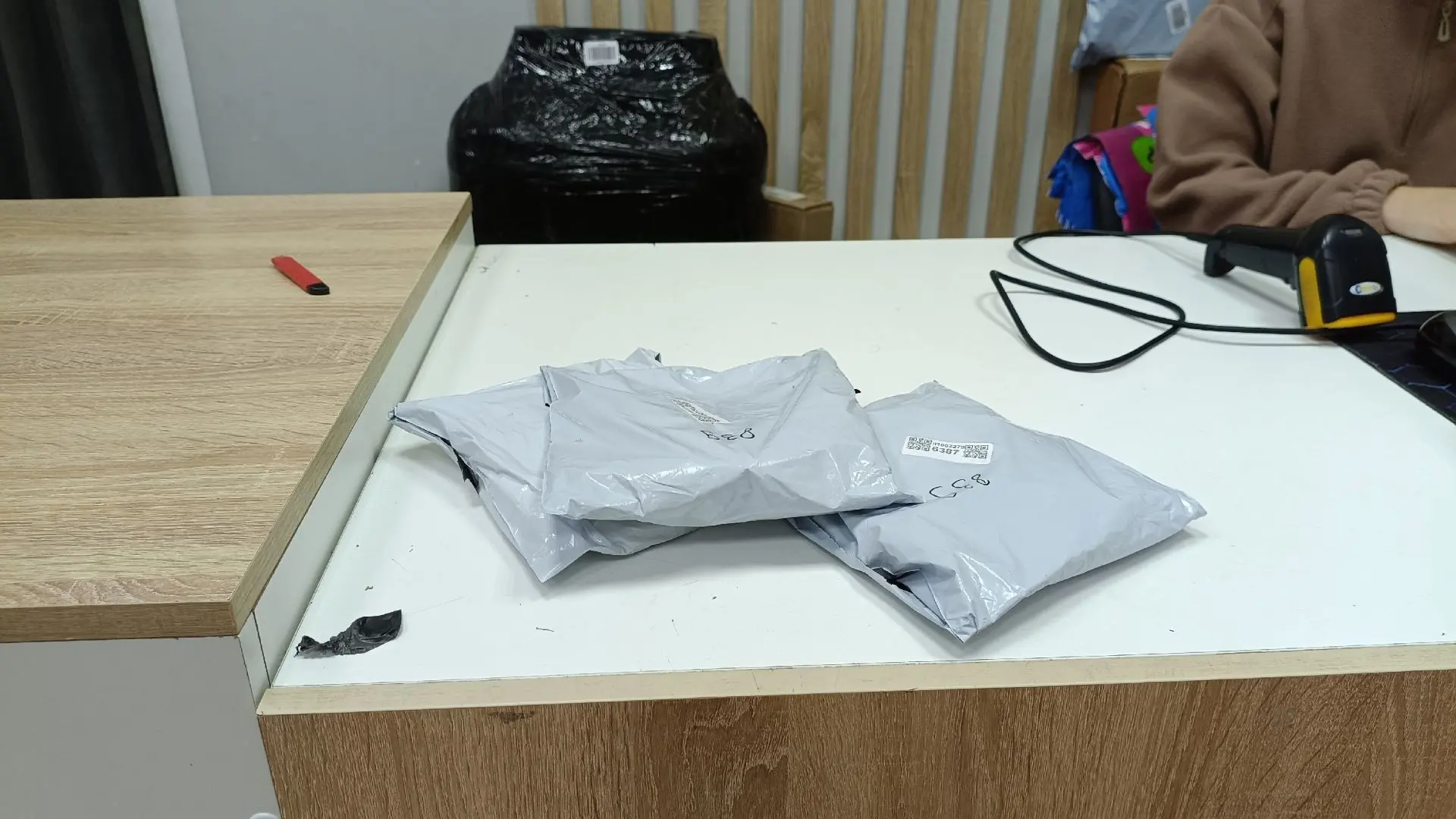 Сегодня на Озоне получили посылку (крысиную отраву)от Марины из Феодосии.Благодарим Вас...