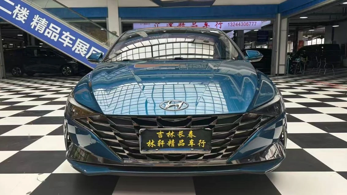 🔥В ПРОДАЖЕ🔥
Hyundai Elantra 2022 года в комплектации LUX Premium

-  Объём: 1.5 литра, бензин   
-