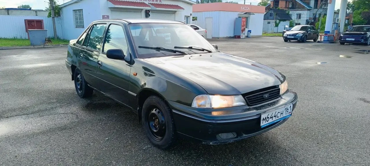 🚗Продаю Деу Нексию 2003 г, кузов не гнилой, практически весь в родной краске, двигатель после полно