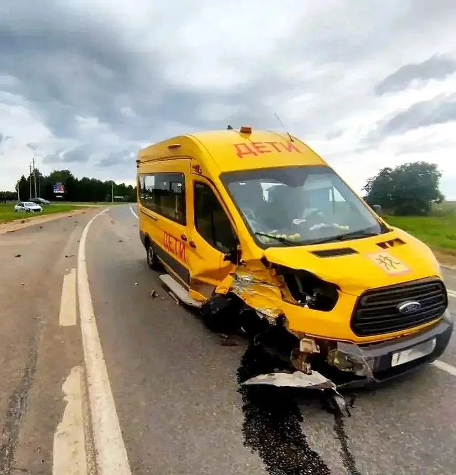 ДТП со школьным автобусом с детьми в Марий Эл.