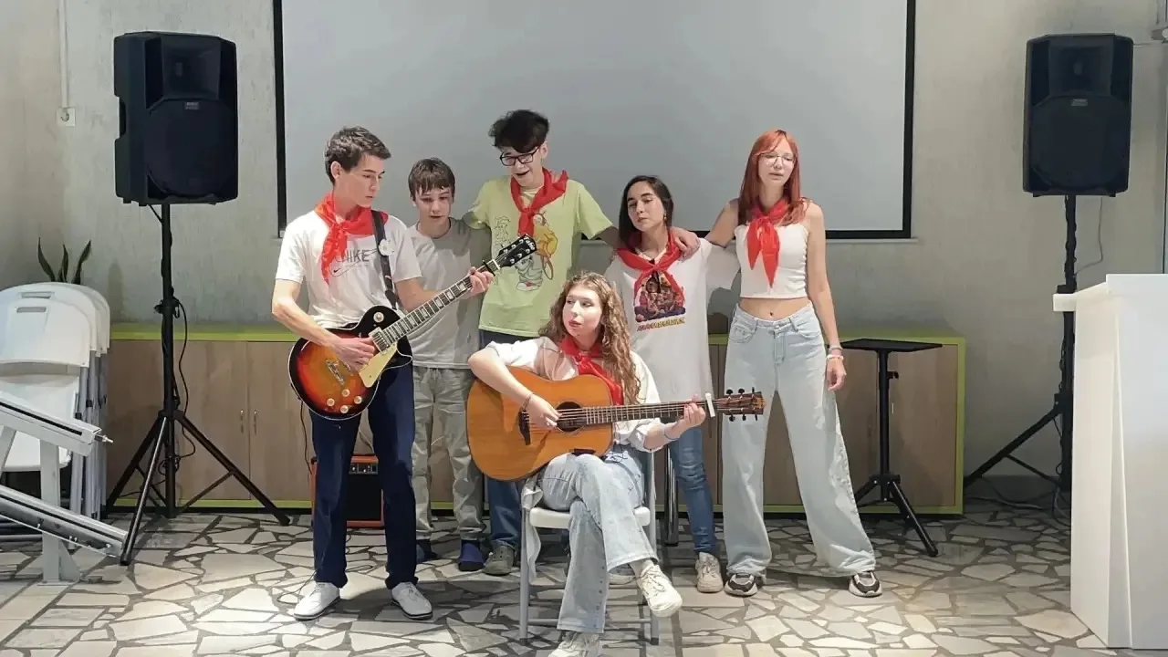 ❤️‍🔥 ДЕСЯТЫЙ ДЕНЬ ЛЕТНЕГО КЛУБА

В летнем клубе «Твори. Мечтай. Отдыхай» прошёл десятый завершающий