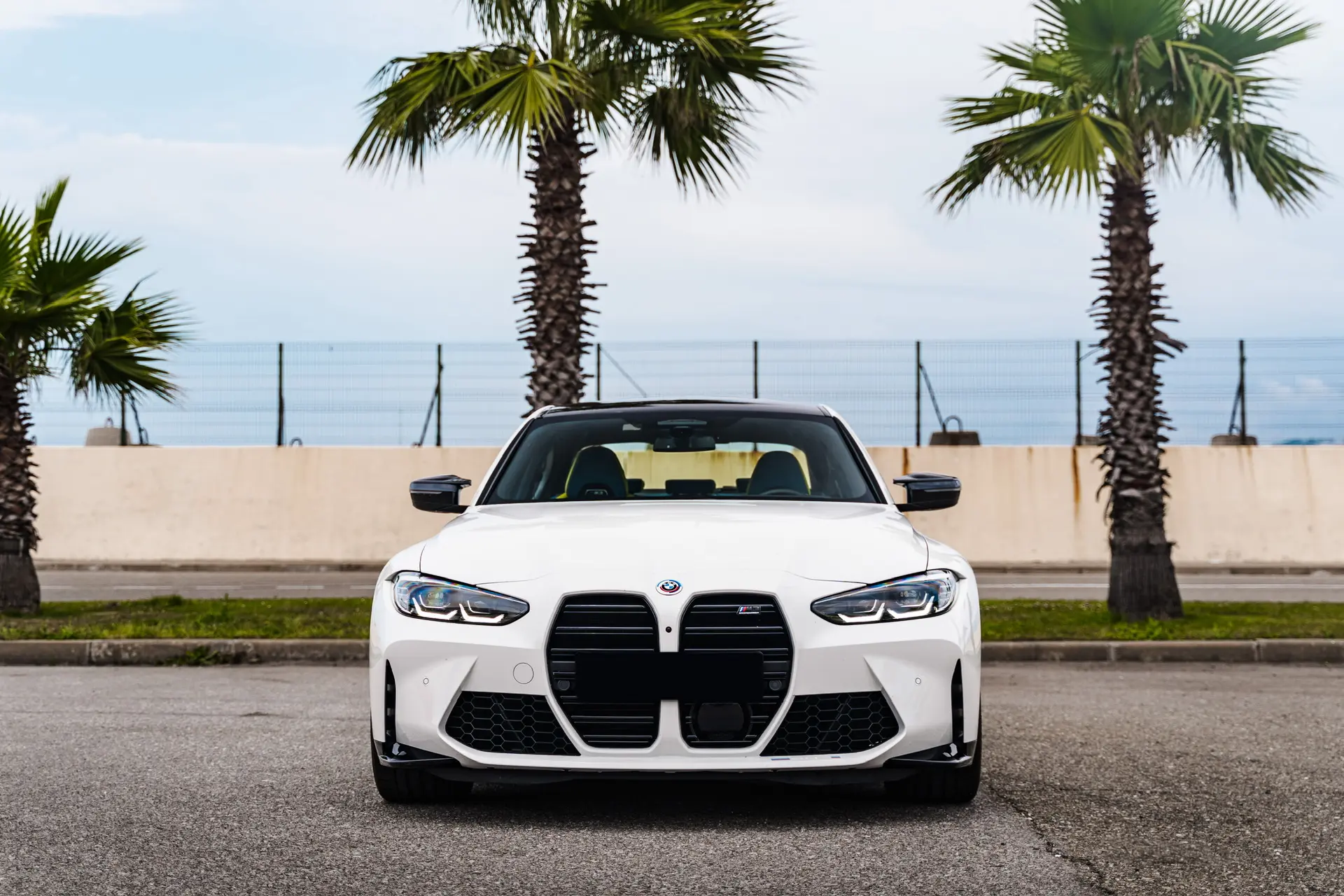 Фото