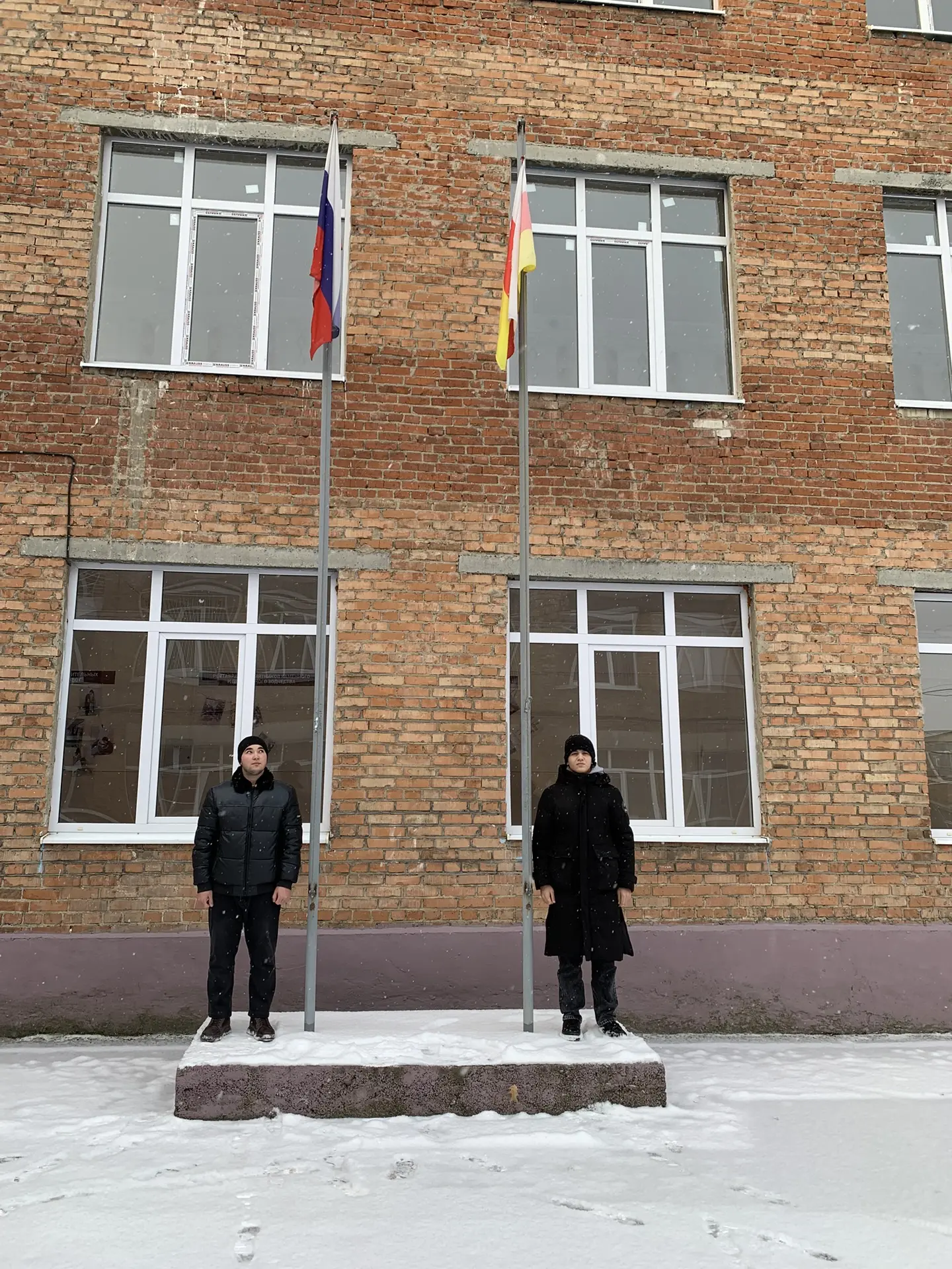 Во Владикавказском многопрофильном техникуме состоялась традиционная еженедельная линей...