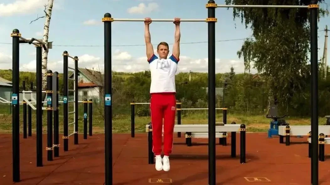 ✅Подтягивание на высокой перекладине в комплексе ГТО — это не просто норматив, а настоящий тест на с