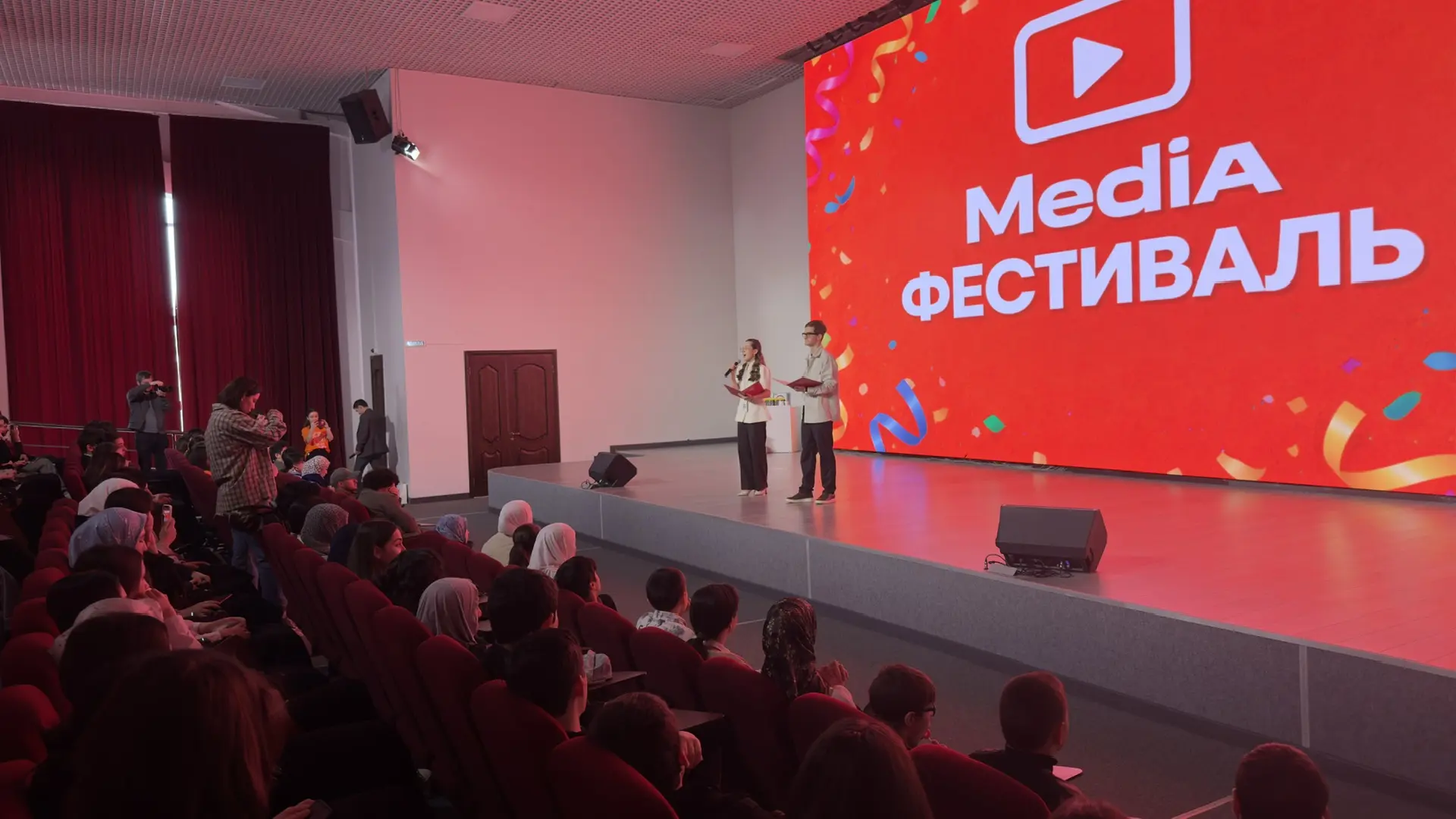 20 апреля учащиеся-активисты МБОУ СОШ №58 посетили Медиафестиваль, который прошел в историческом пар