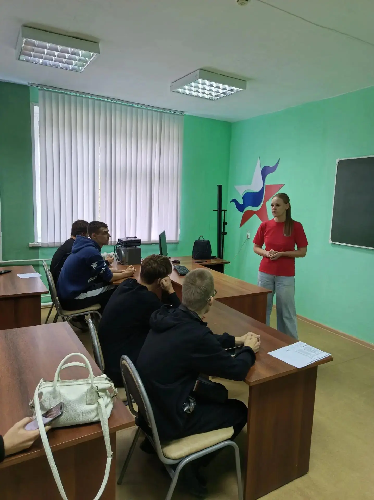 А если рядом с вами кому-то внезапно станет плохо, вы будете знать, что делать? 🩺
