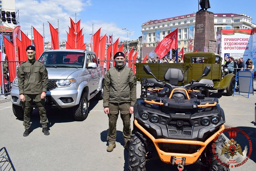 Во Владивостоке росгвардейцы представили свою площадку на городском фестивале   📢 На центральной пло