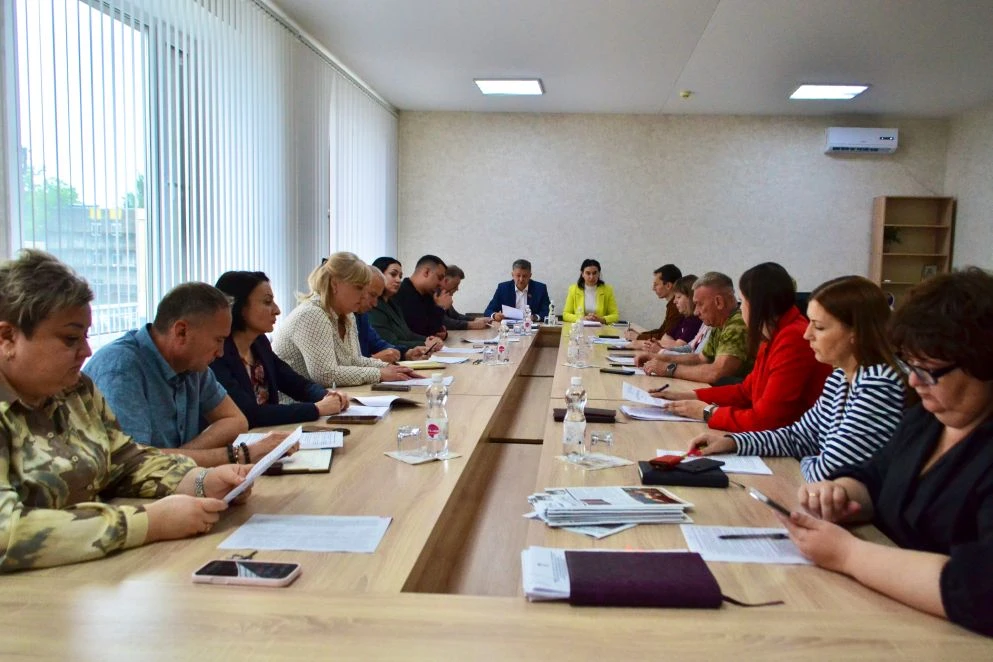 В Совете городского округа город Луганск Луганской Народной Республики состоялось совме...