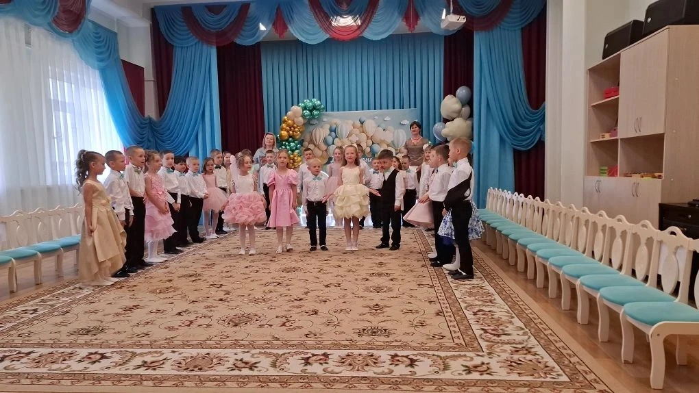 🔔 26 мая в группе "Почемучки" состоялся выпускной.  В детском саду «Уникум» – это самый трогательный