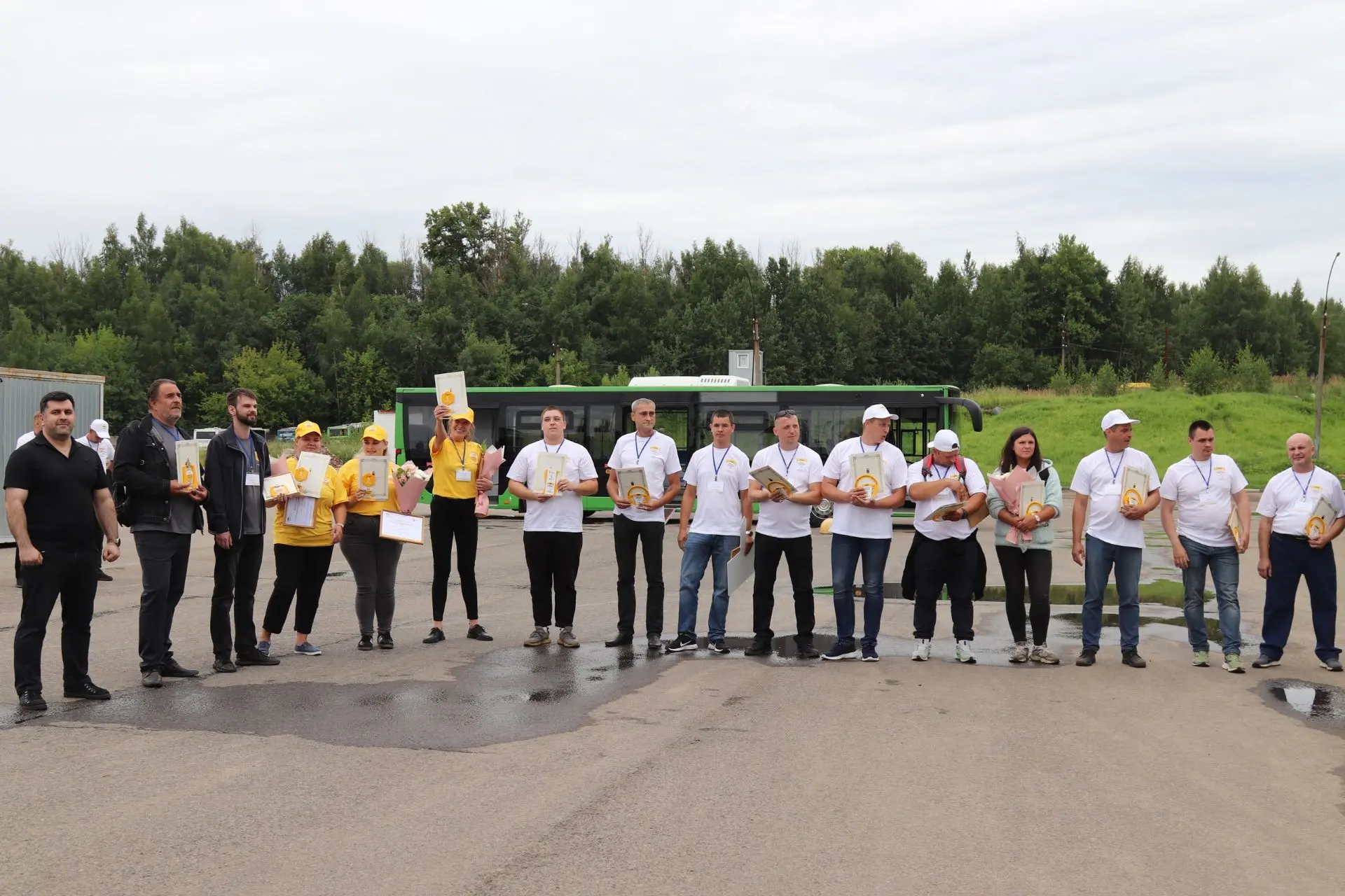 В Ярославле определили лучших работников пассажирского транспорта

На базе автотранспортного предпри