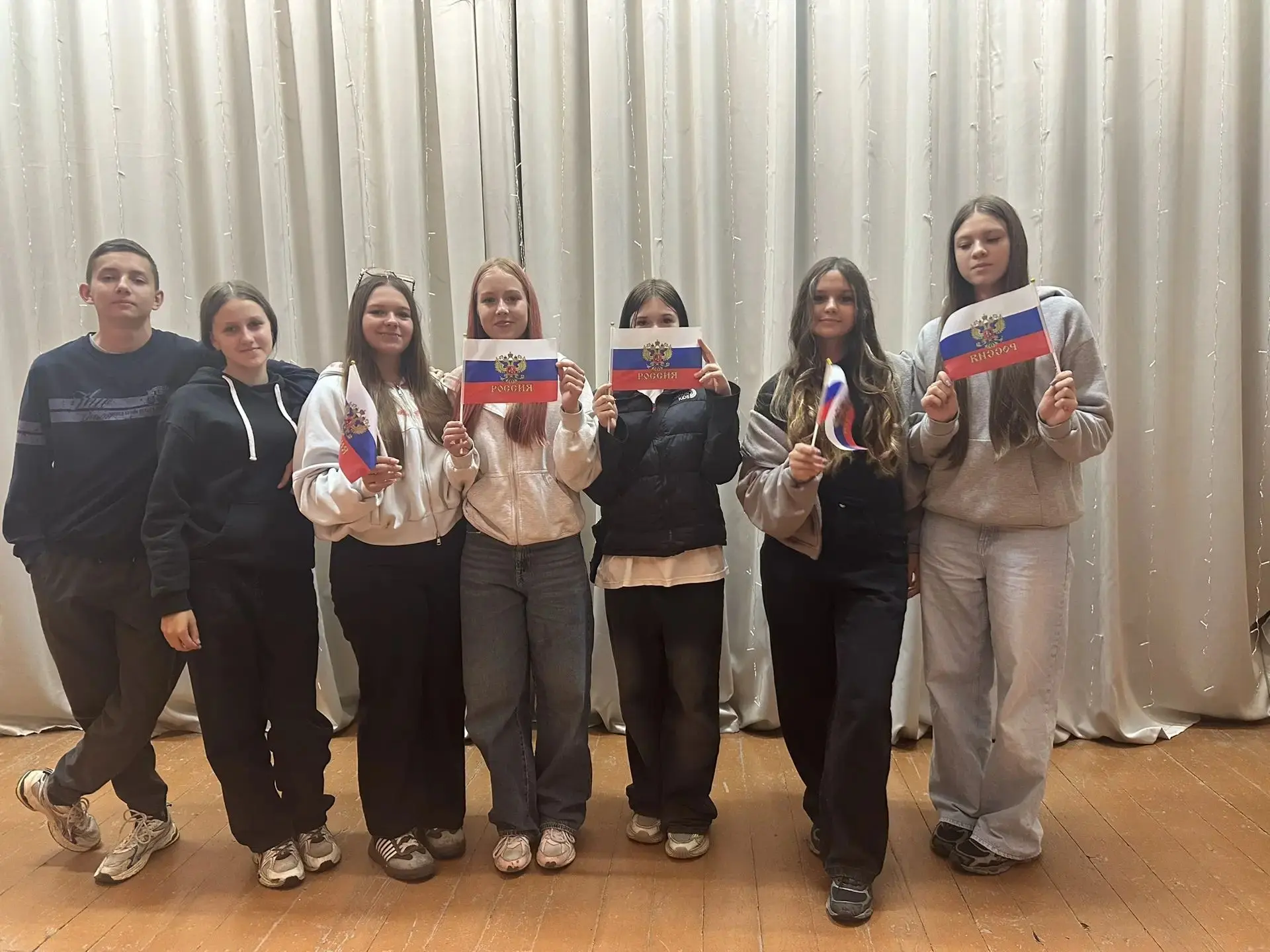 Ежегодно 22 августа в России отмечают День Государственного флага Российской Федерации ...