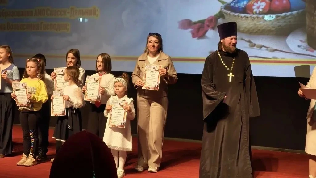 🎉 Триумф наших талантов на городском конкурсе!  Сегодня в кинотеатре «Аврора» состоялась торжественн