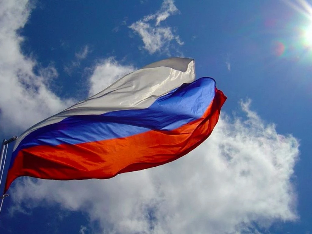 С праздником всех, для кого это не просто куски сшитых материй