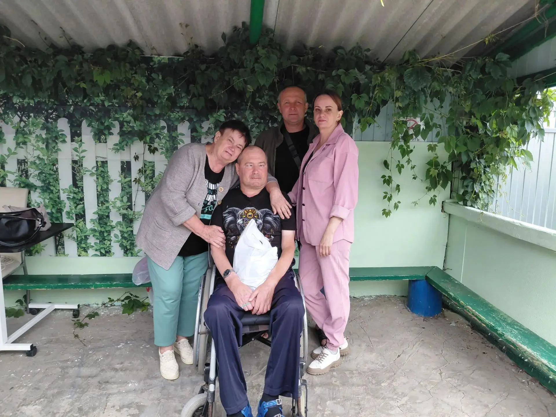 🏡К Глубшему Алексею Алексеевичу приехали самые дорогие гости — его родные💖.