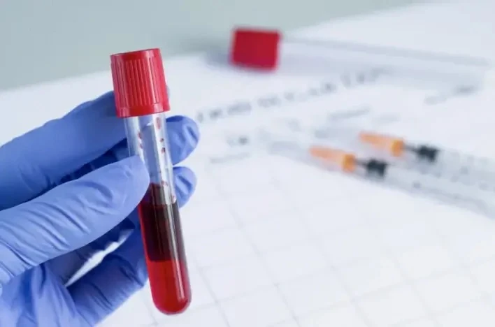 🏥 Диагностика рака простаты: от анализа крови до биопсии

Ранняя диагностика спасает жизни. Вот как