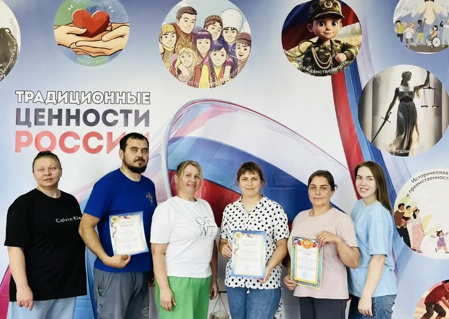 «Итоги учебного года»

🎉 25 июня, в Доме детского творчества прошёл итоговый педагогический совет. 