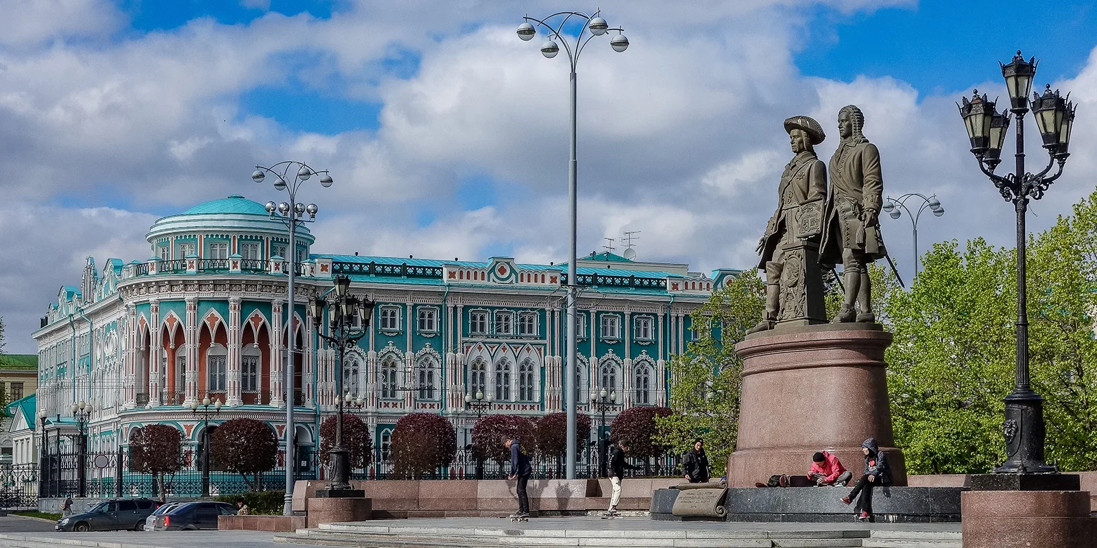 🔥Екатеринбург‼️
10 июля посадка в 21.00 ост Налоговая по пр Сююмбике в ст гэса . 
📌11.07 утром при