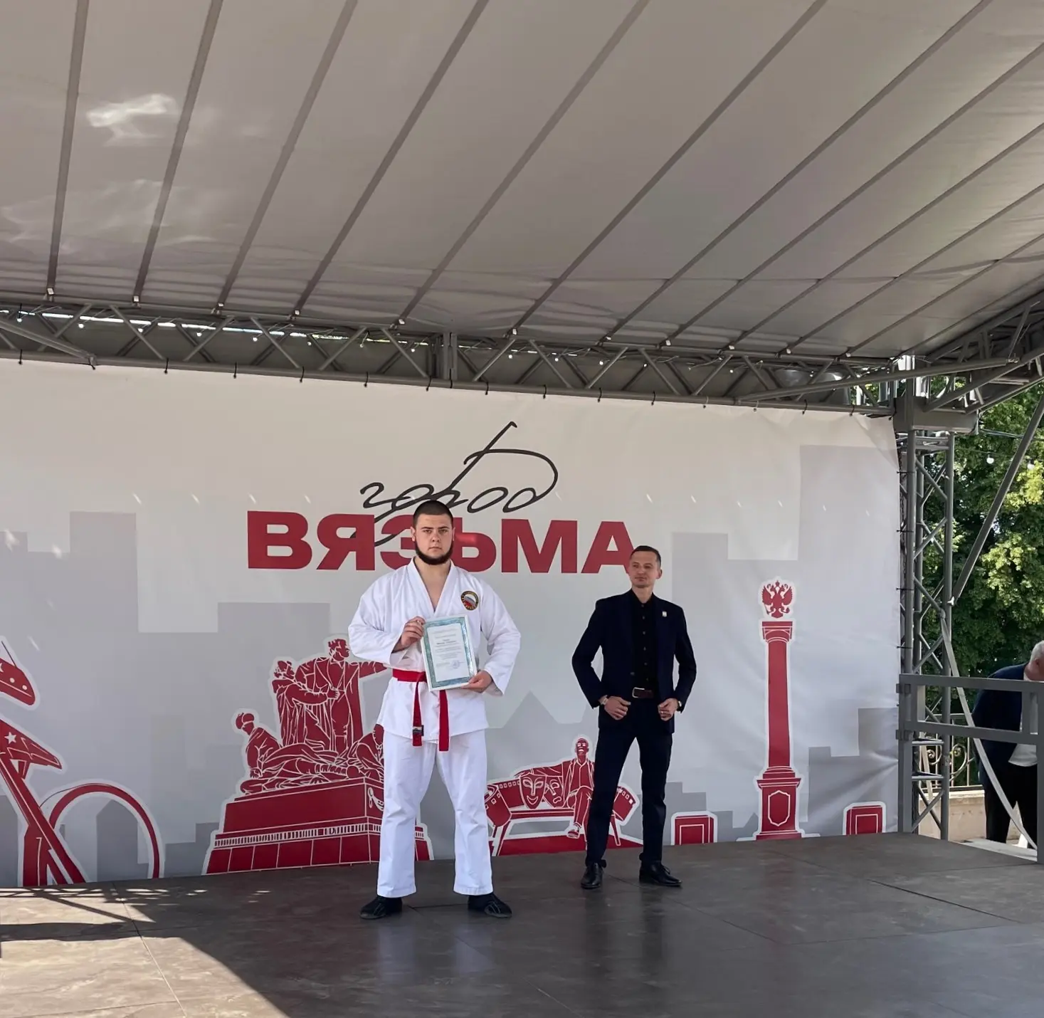 Воспитанник центра «Витамин» получил Благодарственное письмо Главы Вяземского муниципального округа 