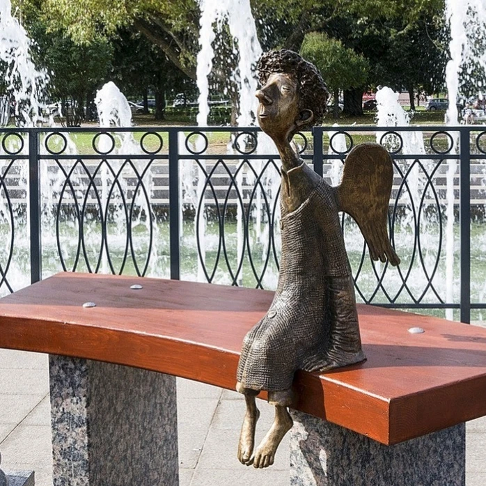 Петербургские ангелы Романа Шустрова