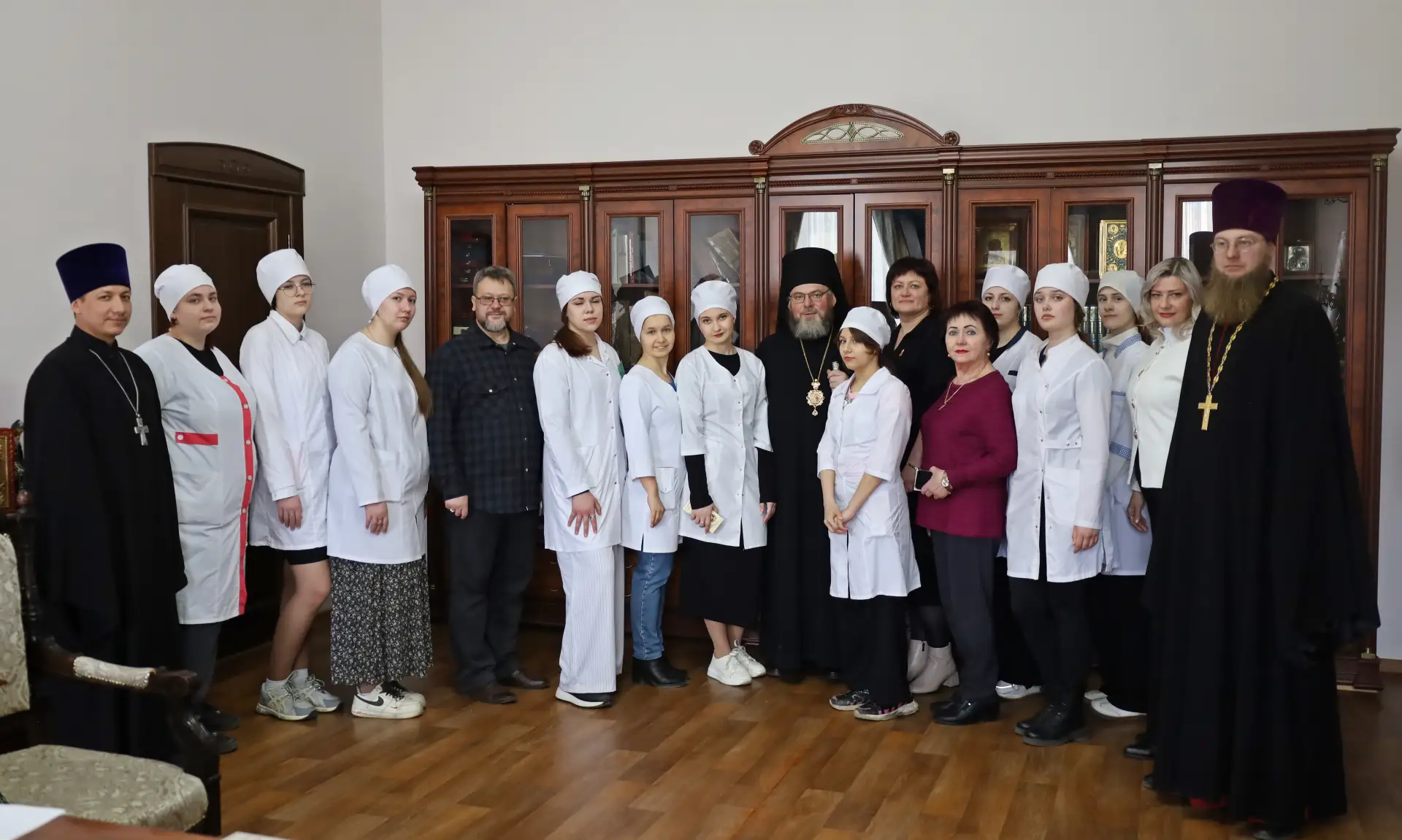 В Балашовской епархии  началась реализация просветительского проекта "Сестры милосердия...