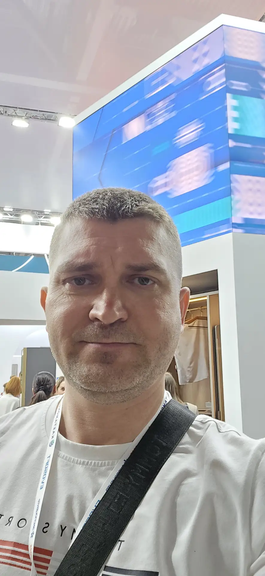 Привет, друзья, мы рады приветствовать вас в нашем МАКС!