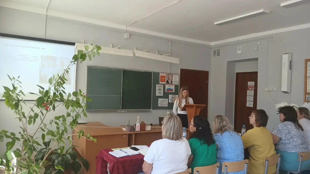 В КПППК ПРОХОДЯТ ЗАЩИТЫ ВЫПУСКНЫХ РАБОТ

⚡В колледже завершилась итоговая государственная аттестация