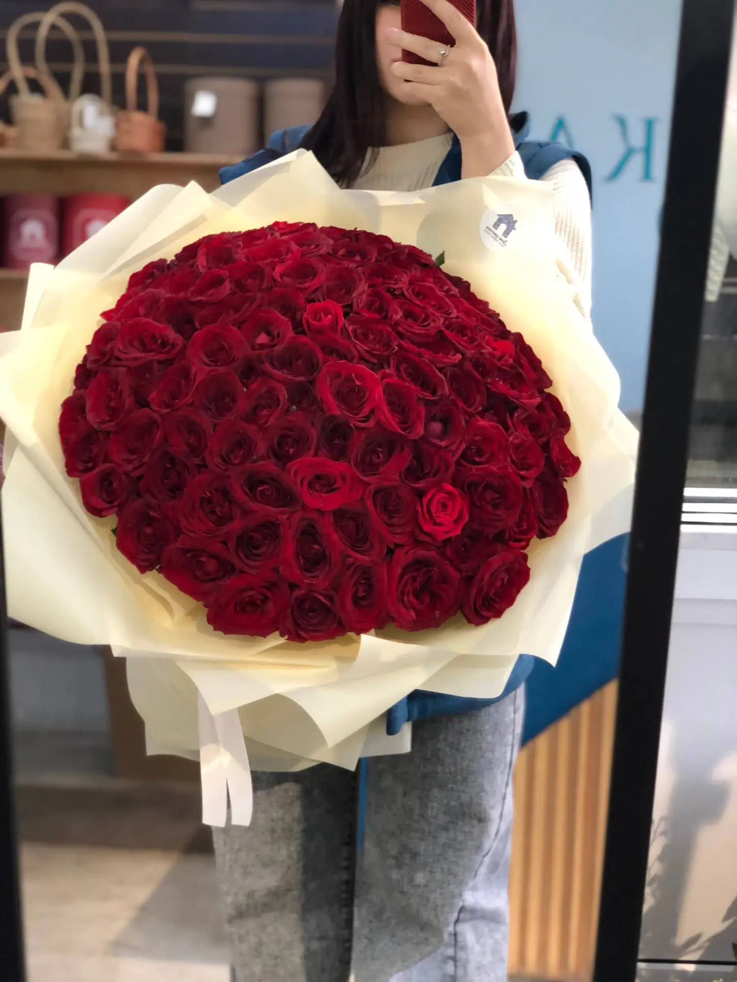 101 красная роза 🌹❤️

Для заказа:

Друзья ! Если у вас не загружаются фото или видео, напоминаем ва