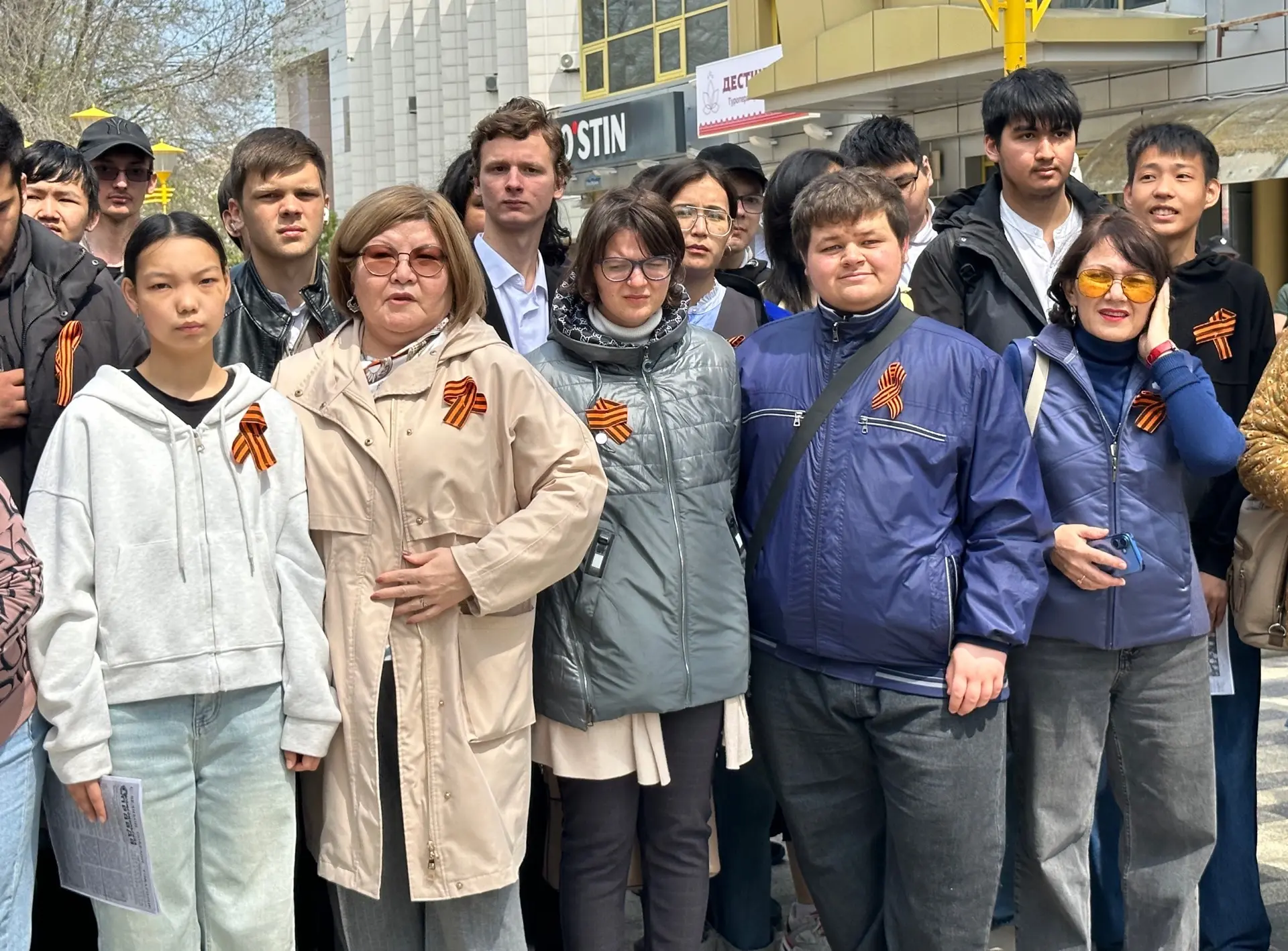 Сегодня улицы Элисты на несколько часов превратились в живую ленту времени. 🕰️✨