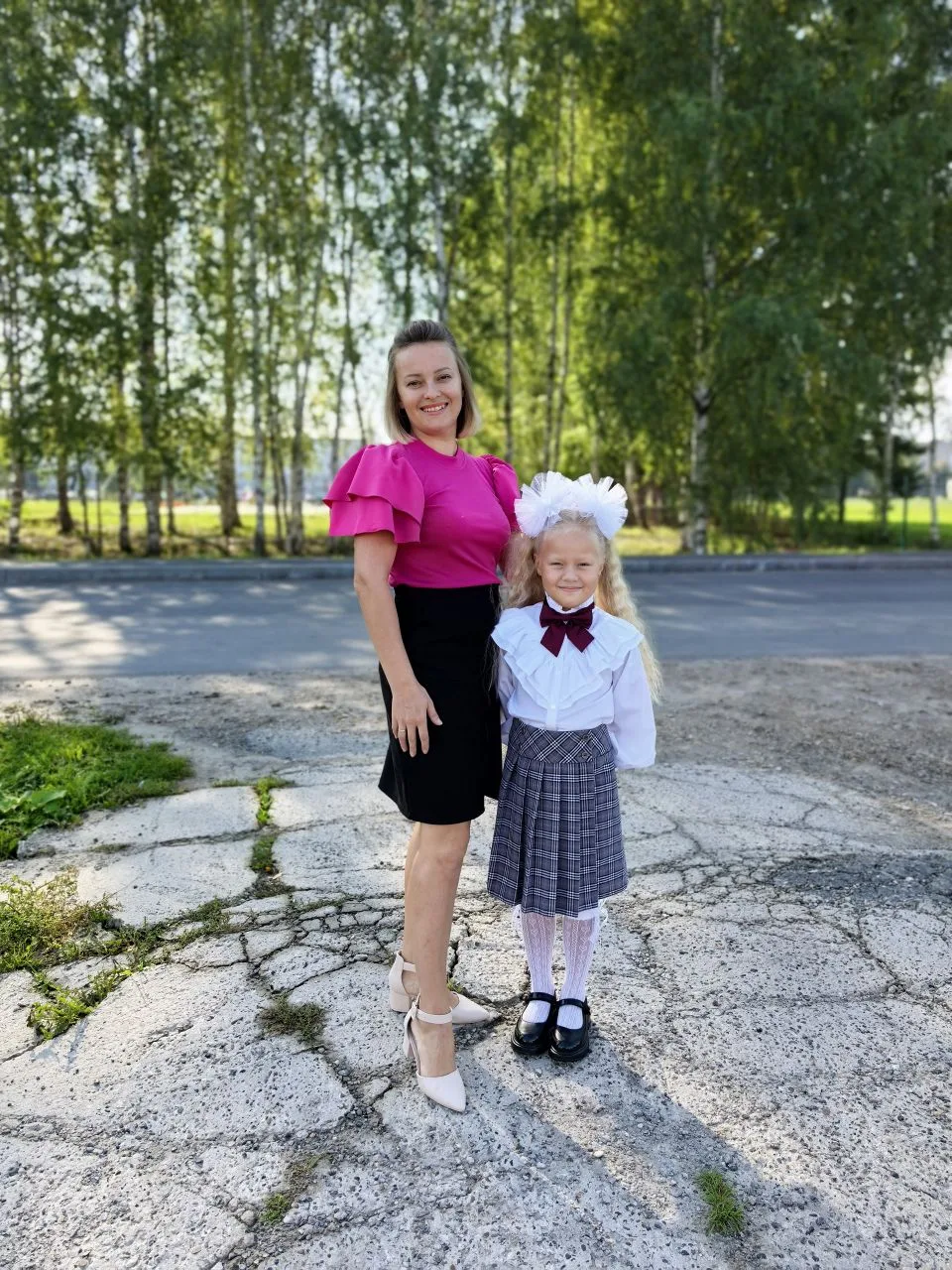 С Международным женским днём!  В этот прекрасный весенний праздник мы с радостью поздравляем всех на