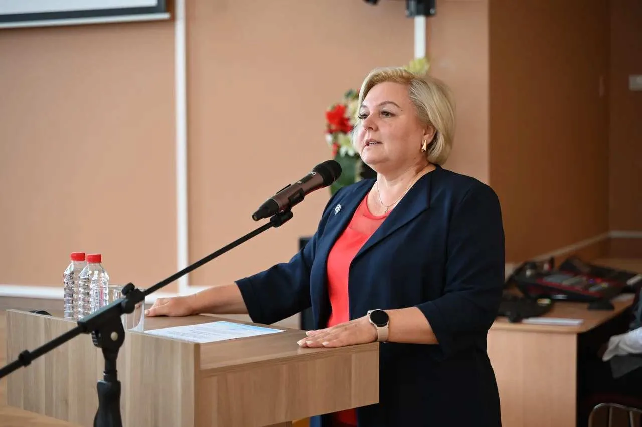 «Уроки жизни». Вместе дойти до сути
 
Завершился региональный проект «ТРИО на одной волне». Финальны