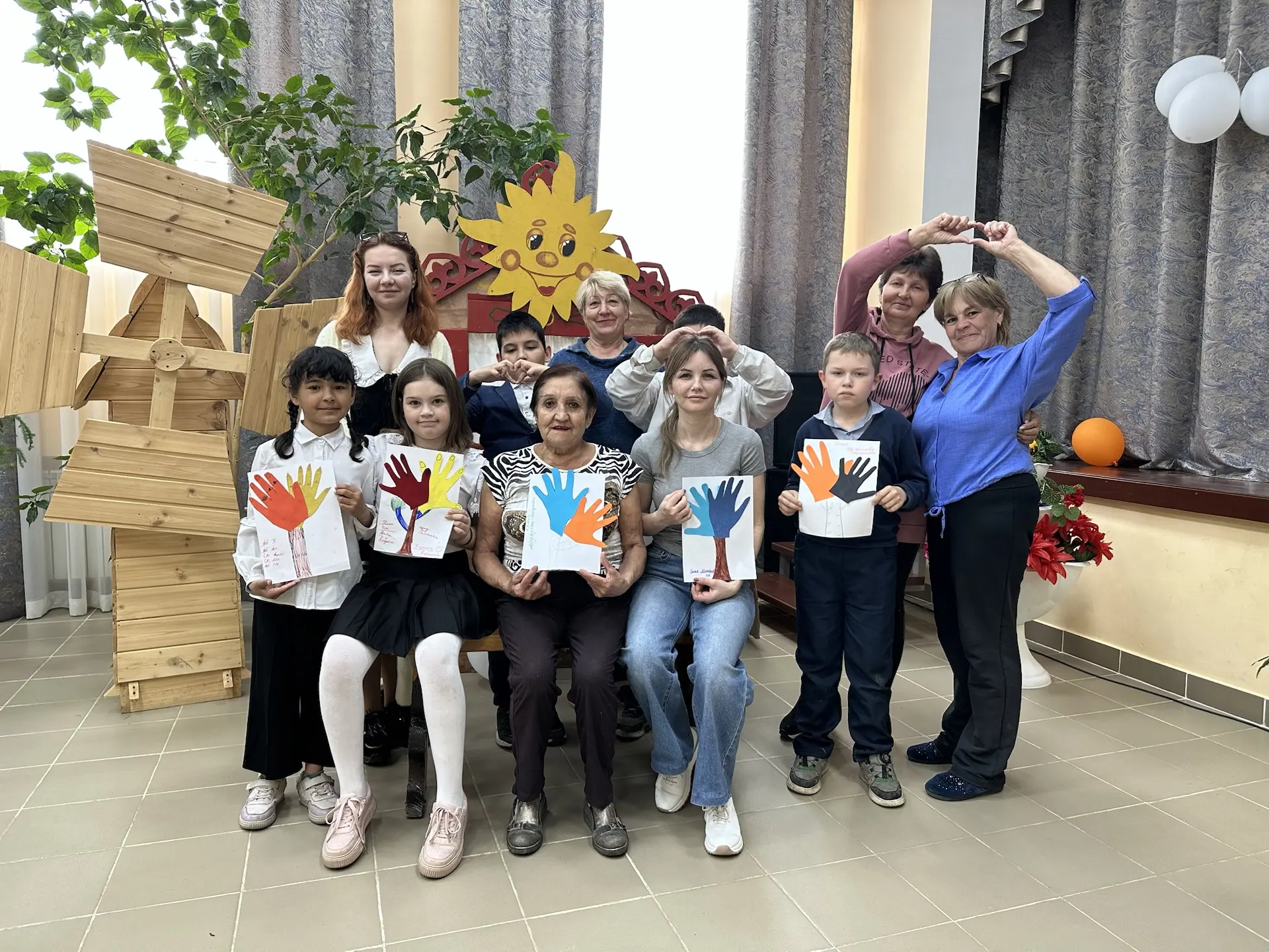 В преддверии светлого праздника — Дня семьи — специалисты Комплексного центра «Островок...