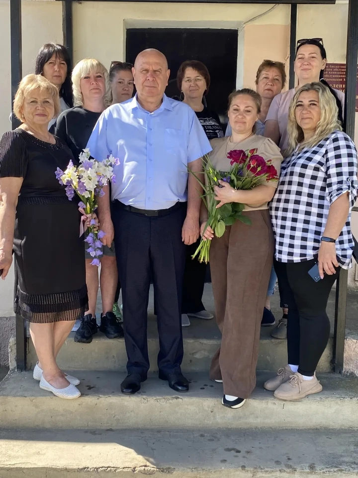 С днем социального работника!
Сегодня, 08.06.2026 г работники отделения социального обслуживания на 