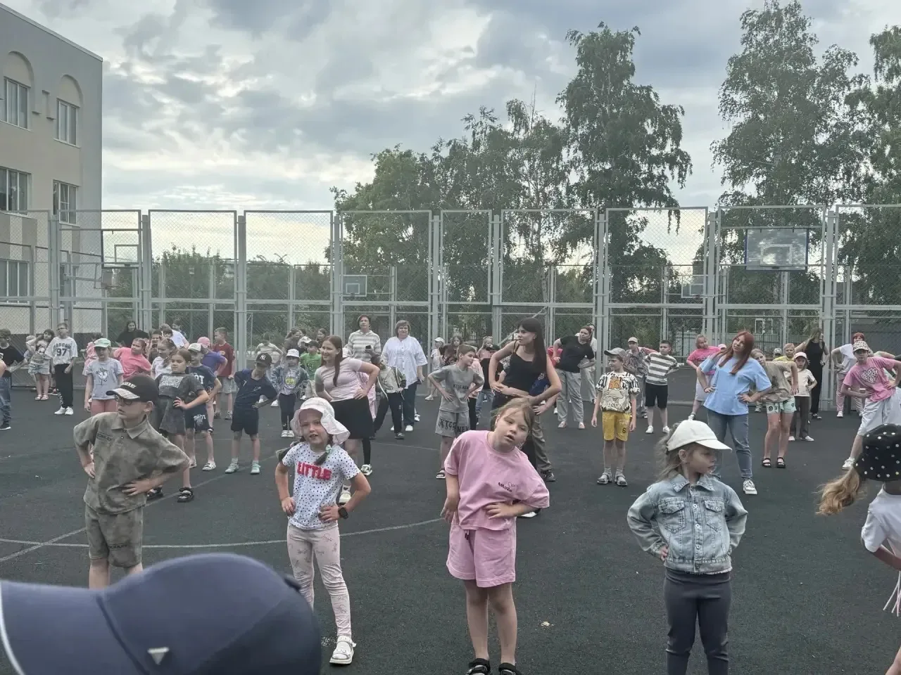 📢 Десятый день в школьном лагере «Мы — будущее России!» ✨

15 июня в лагере «Мы — будущее России!» 