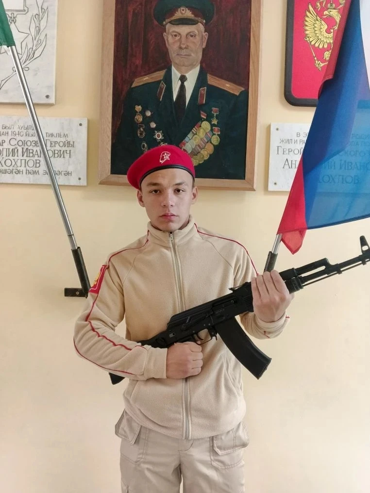 Региональный этап юнармейских военно-патриотических сборов «Гвардеец» стартует в Башкортостане.

С 1