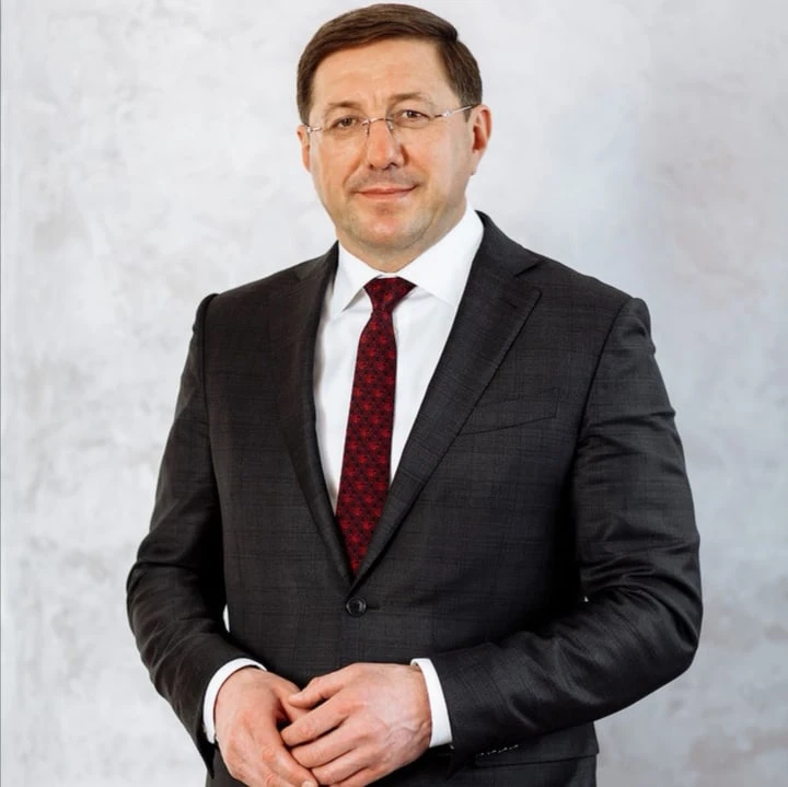 Помните нашего бывшего главу и мэра Старого Оскола Александра Сергиенко? Так вот, на не...