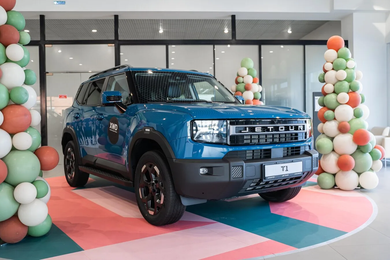Автомобили JETOUR T1 в наличии с выгодой до 300 000 ₽