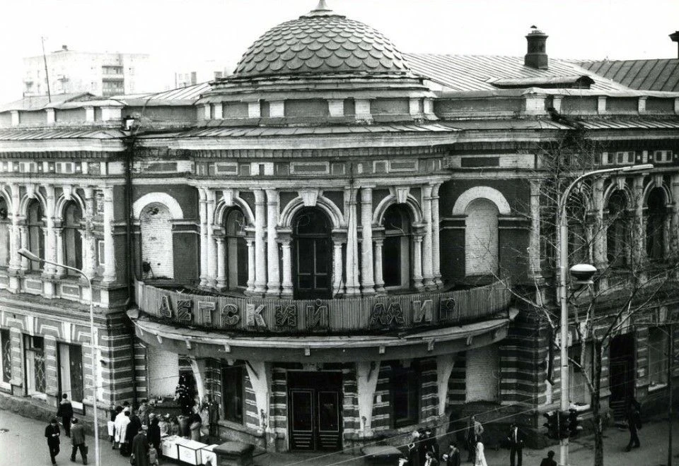 🏛 Прогулка по главной улице Красноярска

Сегодня мы не будем говорить об оплатах, платежных докумен