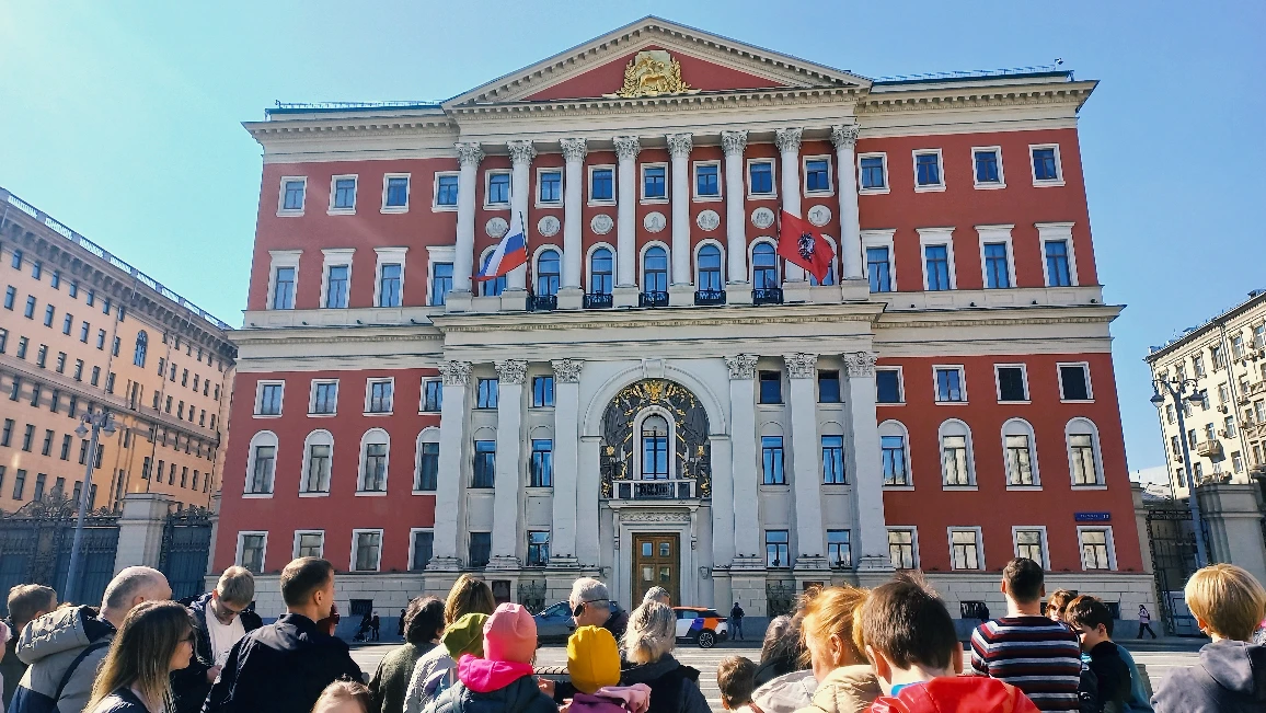 #ТурКлуб | Две улицы — одна история 🏘️  Состоялась очередная экскурсия по Камергерскому и Столешнико