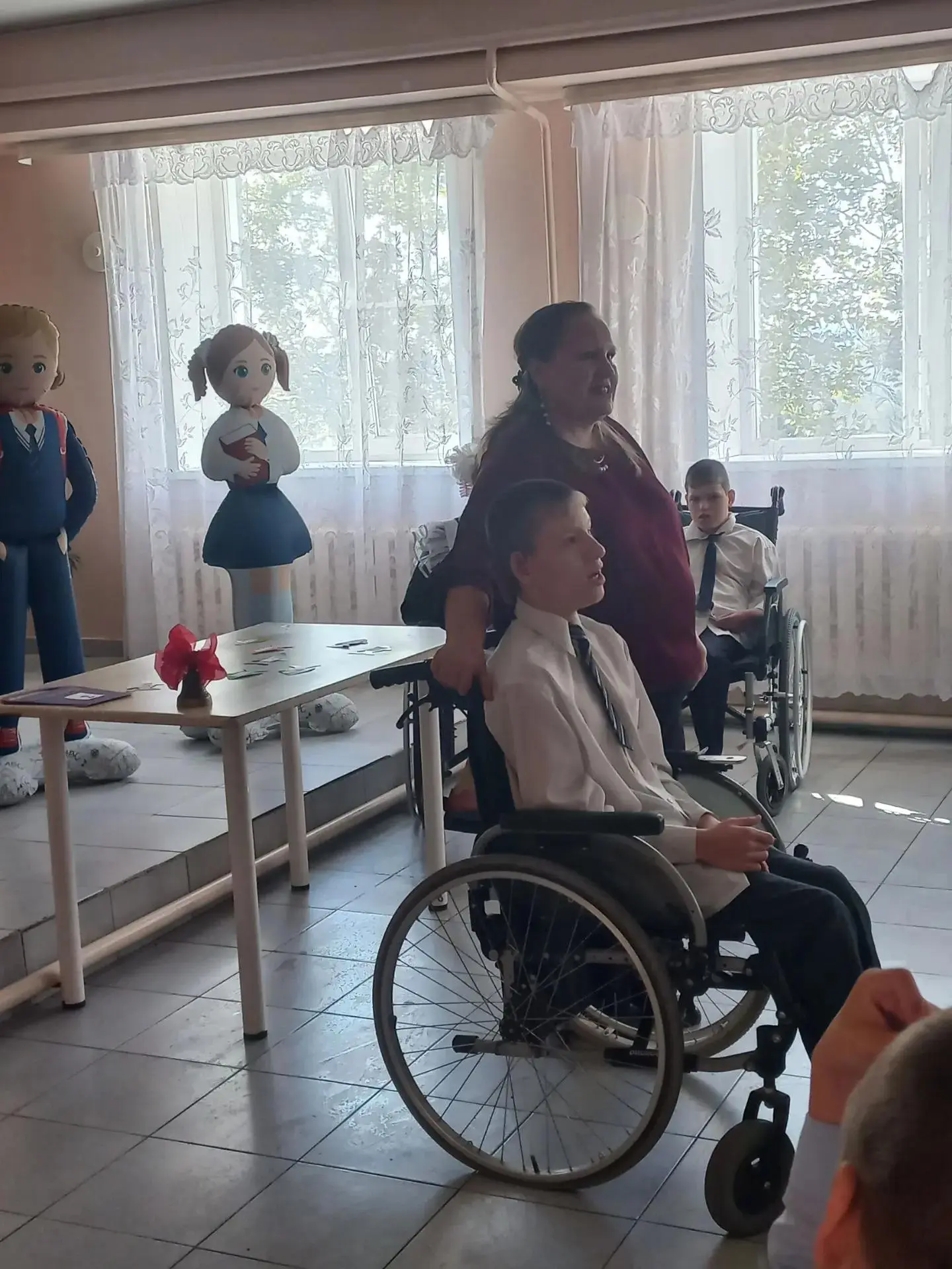 Сегодня в нашем учреждении  особенный день — День знаний! Мы открыли новую главу, и сде...