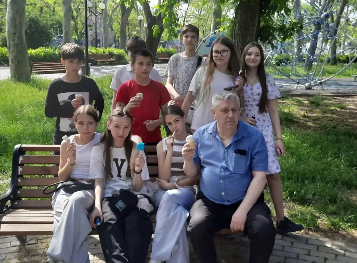 🍦Сладкий праздник лета!

10 июня — Всемирный день мороженого! И наши ученики 6-А и 6-Б классов не м