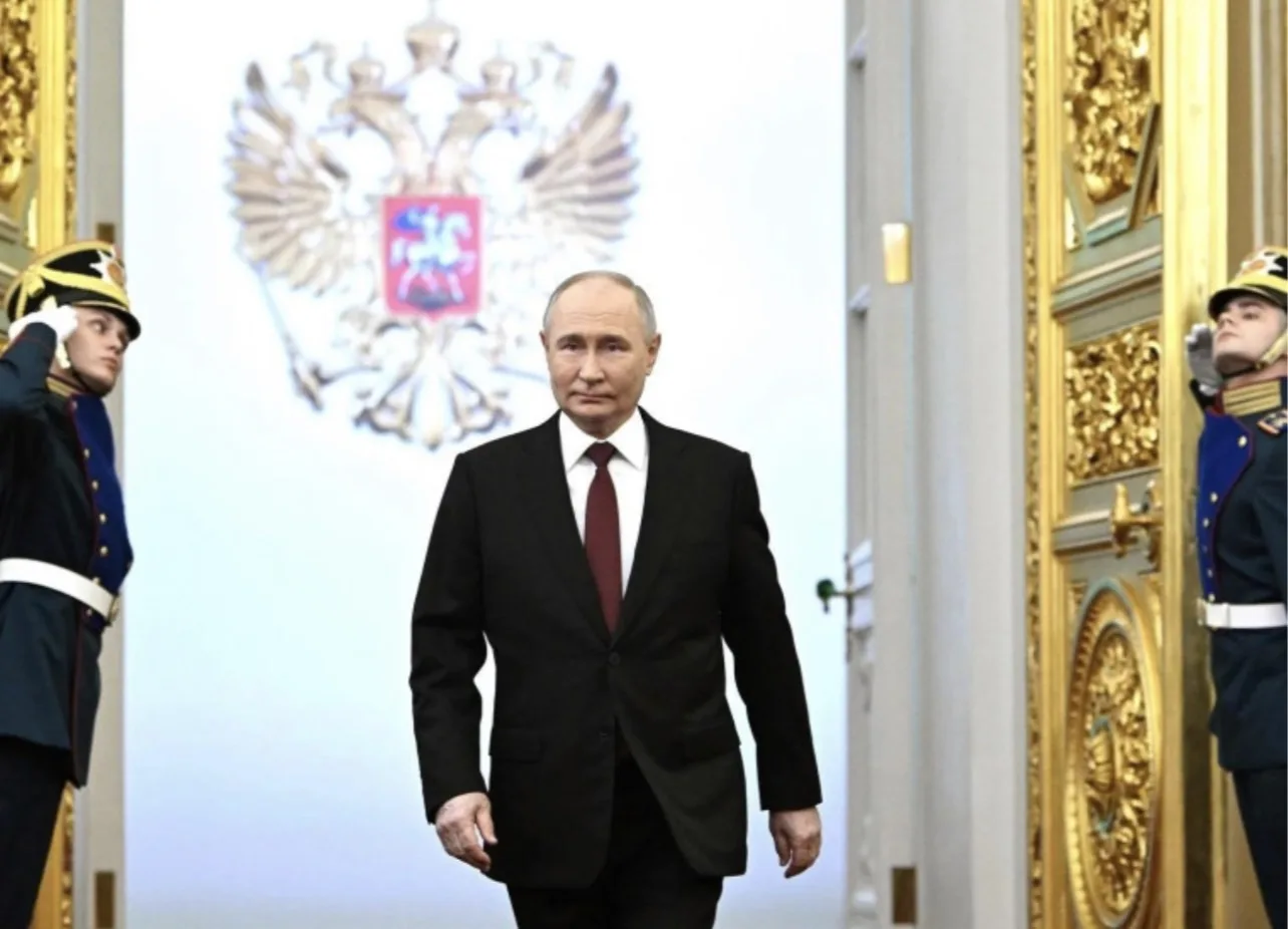 С днём Рождения, Верховный!