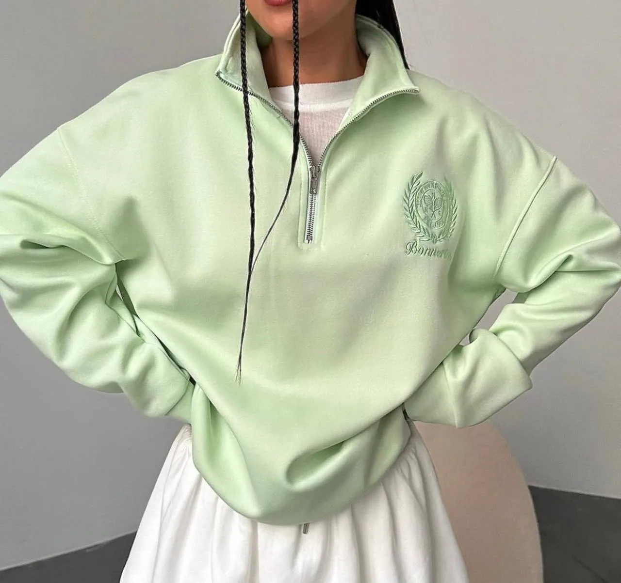 ♛ 𝐑𝐞𝐥𝐚𝐱 𝐒𝐡𝐨𝐩. 𝐂𝐨𝐥𝐥𝐞𝐜𝐭𝐢𝐨𝐧 ♛
Эстетика tennis-core и стиль «Sporty & Rich»: утренний