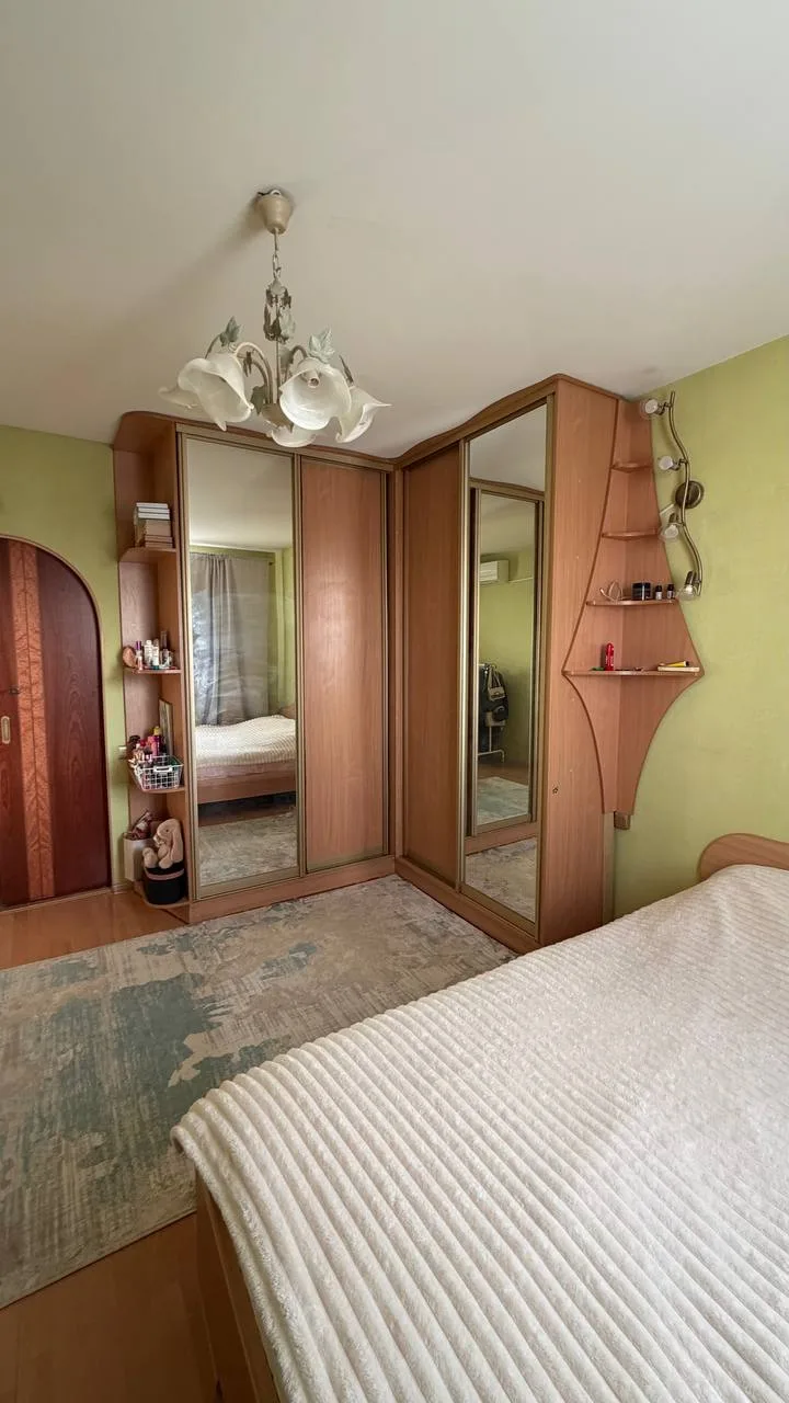 КОМНАТА, 20 м²
