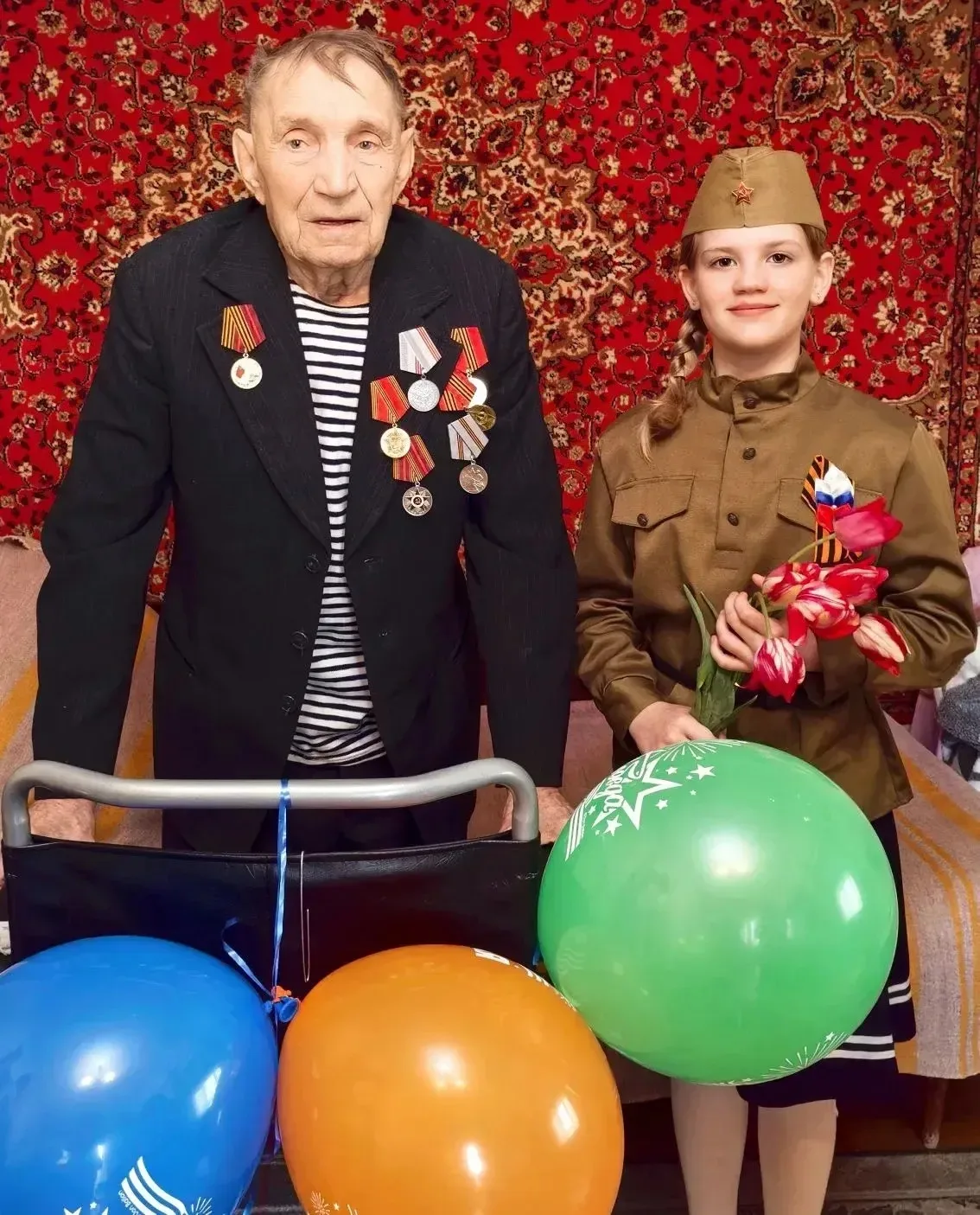 🌟 Связь поколений: наказ ветерана 🕊️  🎖️ История оживает не в учебниках, а в рассказах тех, кто её с