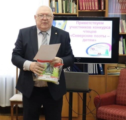 МЫ С ВАМИ ГДЕ-ТО ВСТРЕЧАЛИСЬ…
 
24 июля празднует свой день рождения известный в Северске общественн