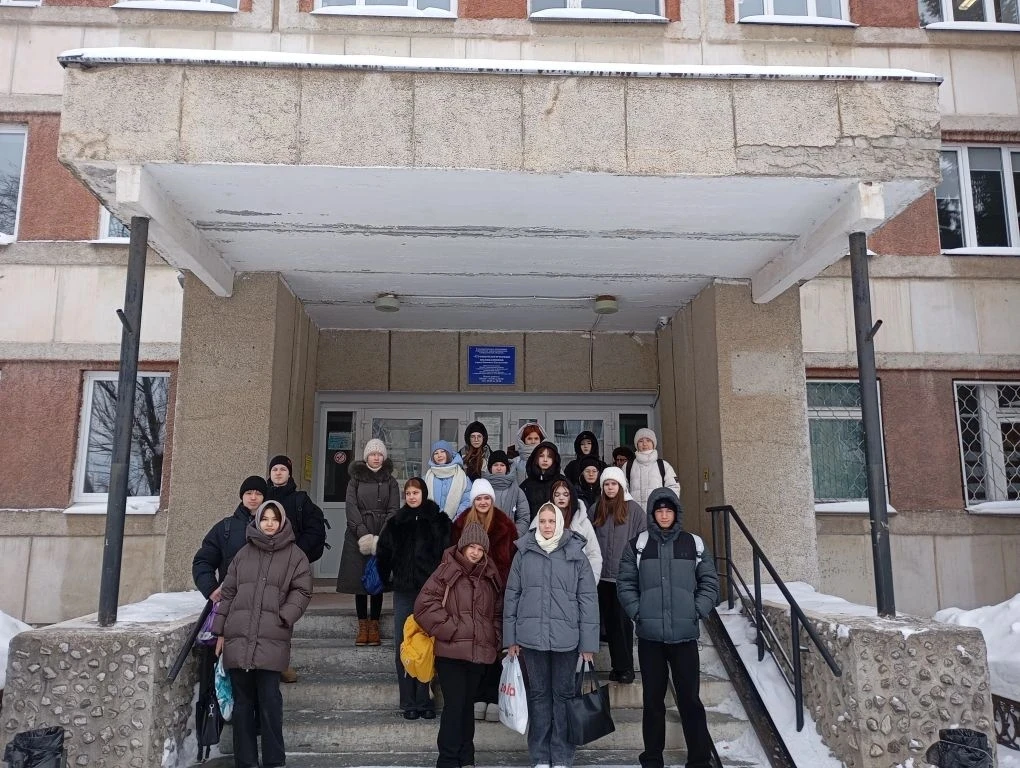 🦷 10-й медицинский класс в гостях у стоматологов: от истории до цифровых технологий!   12 февраля уч