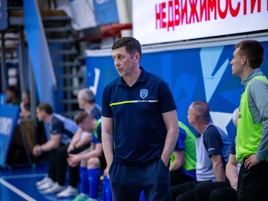 ❗️Главного тренера и двух игроков МФК "Ухта" "поймали" на ставках