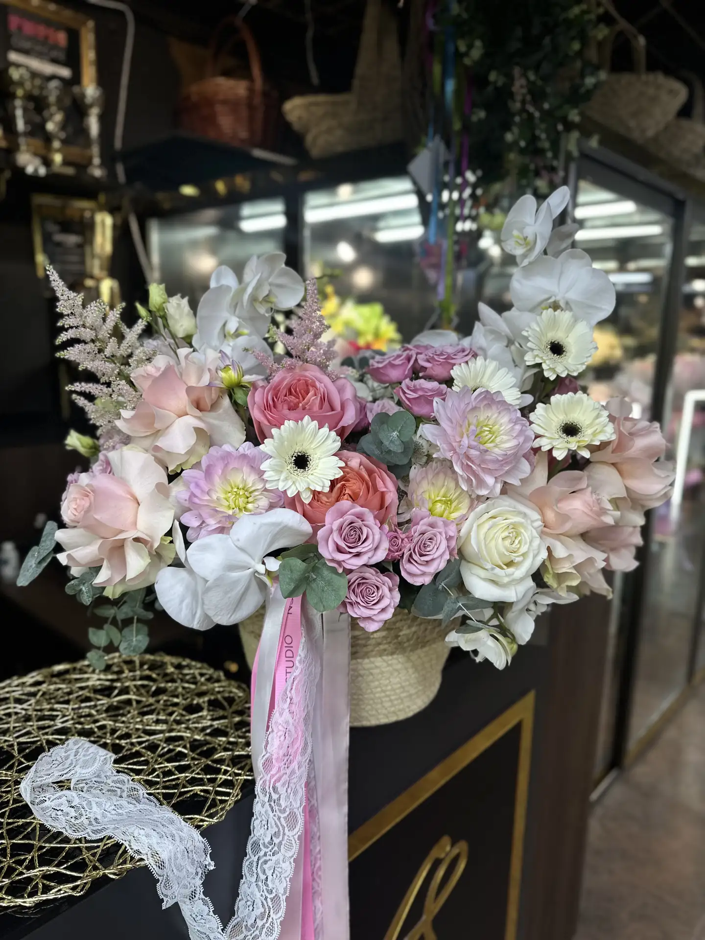 Нежность, вдохновлённая цветущим садом 🌸🤍