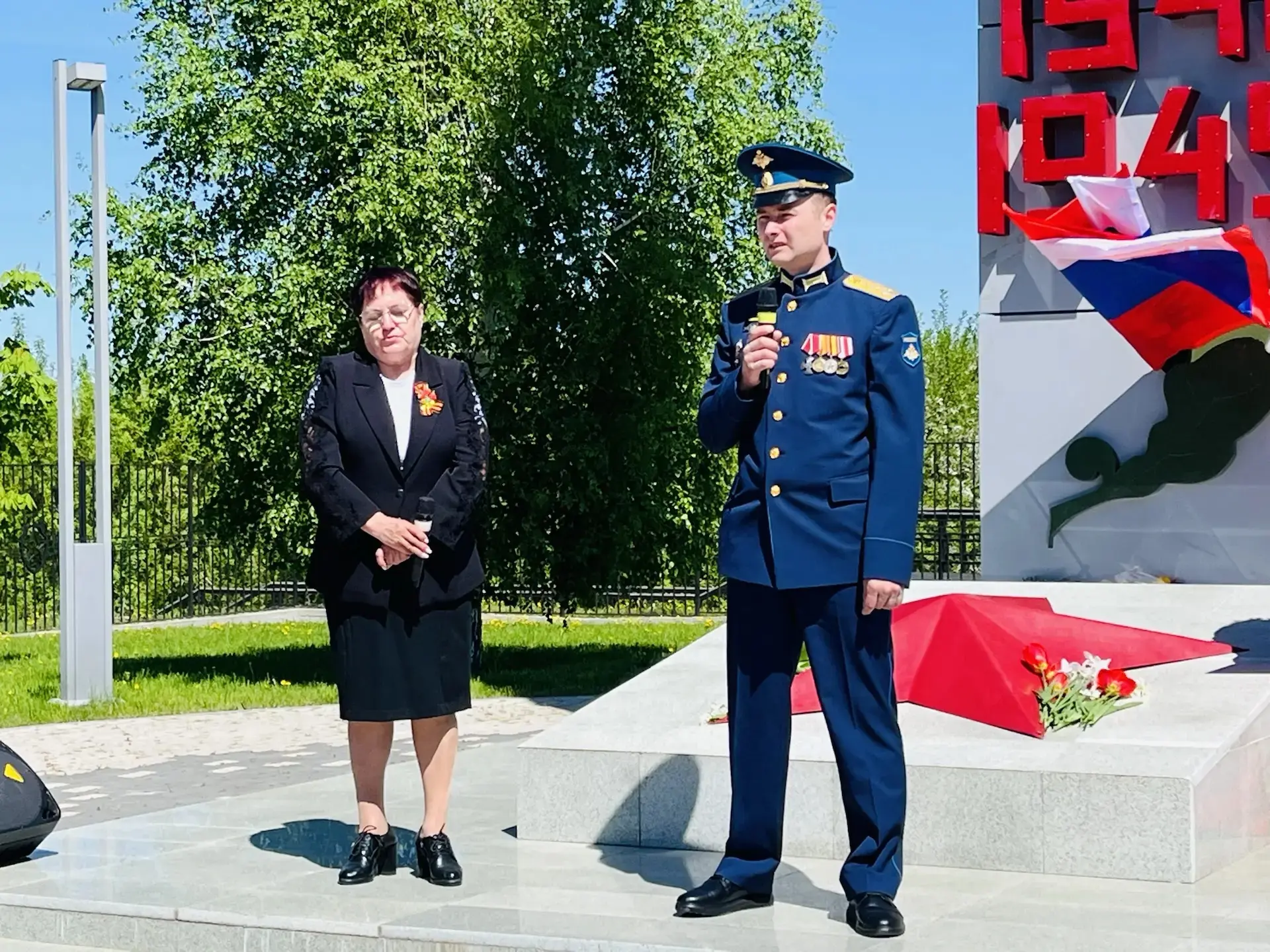 🔥Вечный огонь нашей благодарности  🇷🇺 9 мая, в день Великой Победы, тысячи россиян собираются возле 
