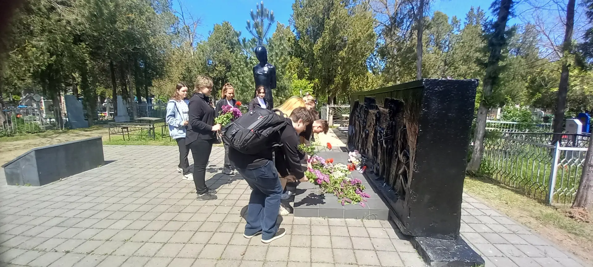 🕊 В преддверии Дня Победы студенты отделения профессиональных технологий Ейского полипрофильного кол